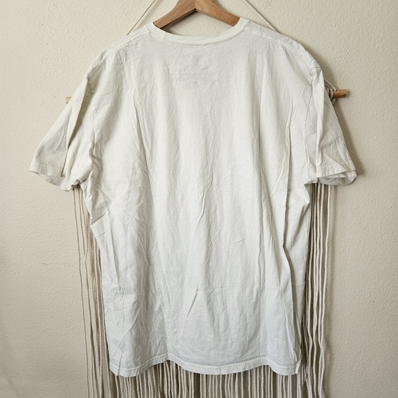 Disney Parks A Bug’s Life Heimlich “I’m a Beautiful Butterfly” T-shirt Adult XXL - Picture 4 of 4